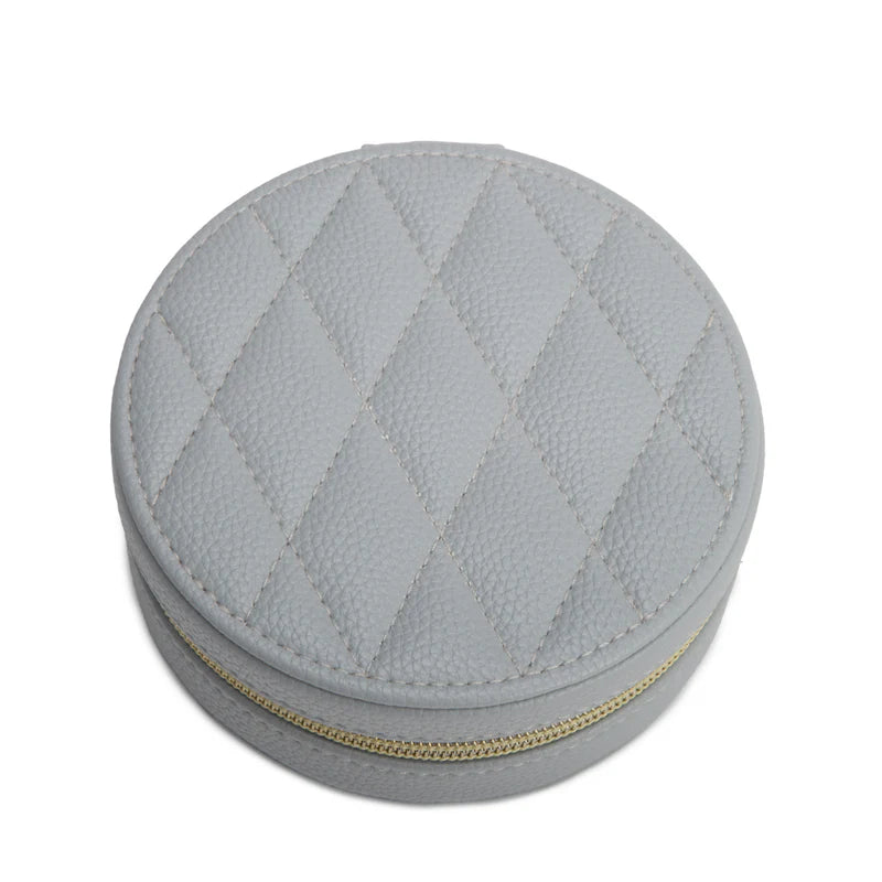 Leah Quilted Round Travel Jewelry Case (Light Grey)