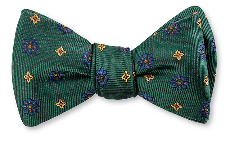 Chelsea Medallions Bow Tie (Green)
