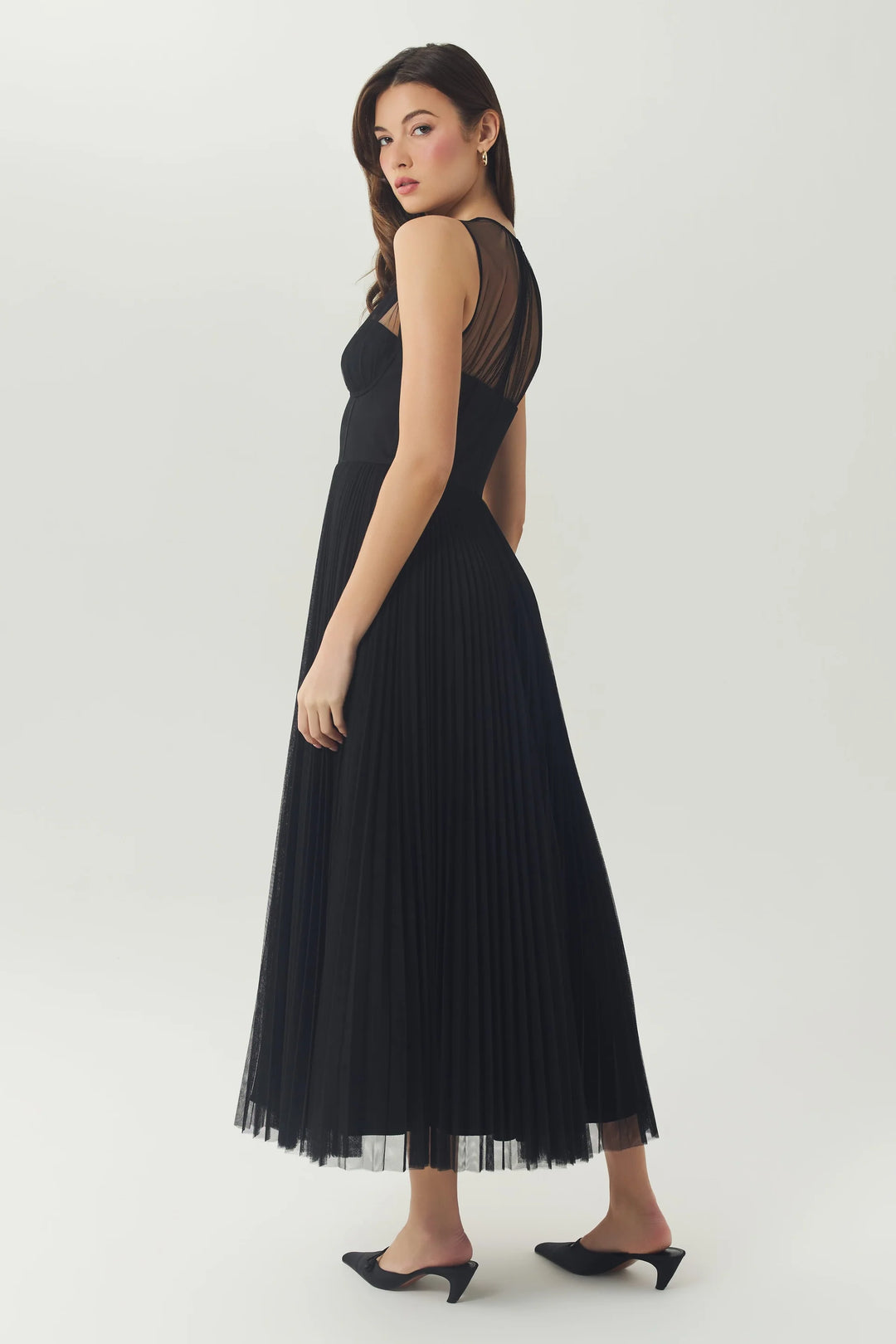 Donya Gown (Black)