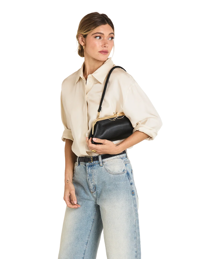 Vivienne Slim (Black/Gold)
